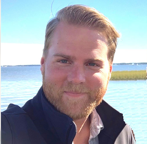 Thomas VanAntwerp-headshots2